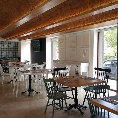 Hotel Catedral La Paz Bagian luar foto Interior of the restaurant